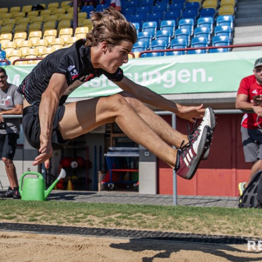 Mehrkampf Schweizer Meisterschaft 2020 von Swiss Athletics in Langenthal. Weitsprung