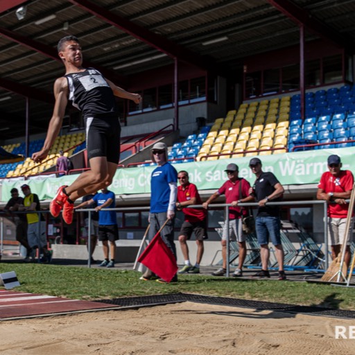 Tyler Aerni an der Mehrkampf Schweizer Meisterschaft 2020 von Swiss Athletics in Langenthal. Weitsprung